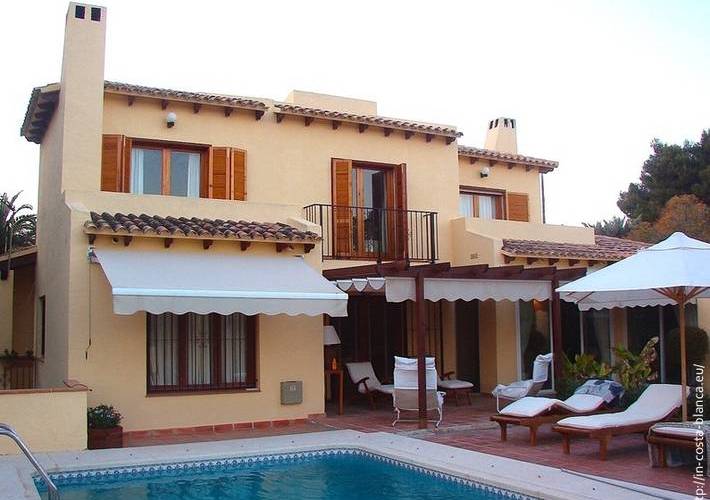 Beautiful chalet for sale in Alfaz del Pi