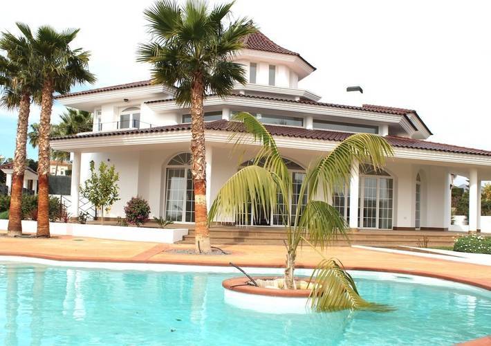 Beautiful big villa for sale in Alfaz del Pi