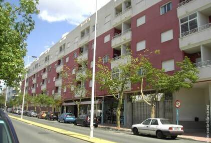 Apartment for sale in Torrevieja, with pool and garage