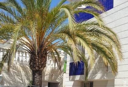 Ruime chalet te koop La Nucia