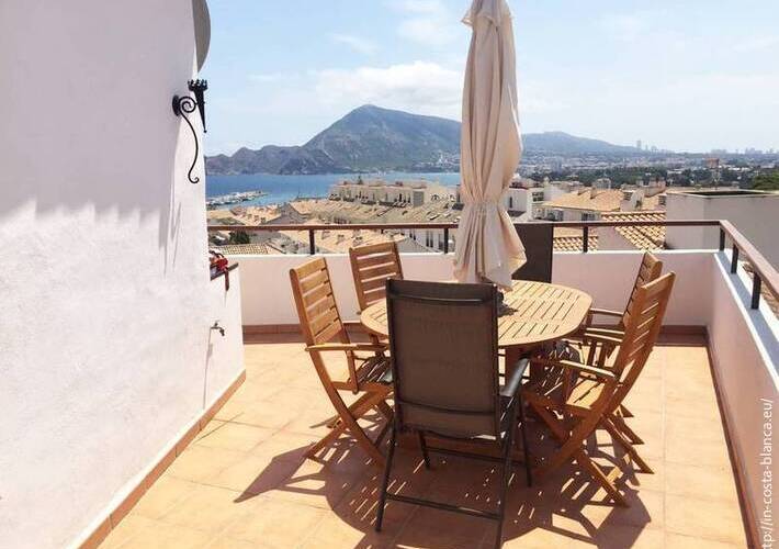 Newly refurbished apartment in the heart of Altea