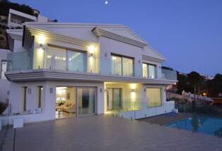 Spectaculaire nieuwe villa in Altea Hills te huur