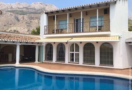 Amazing villa in Altea la Vella