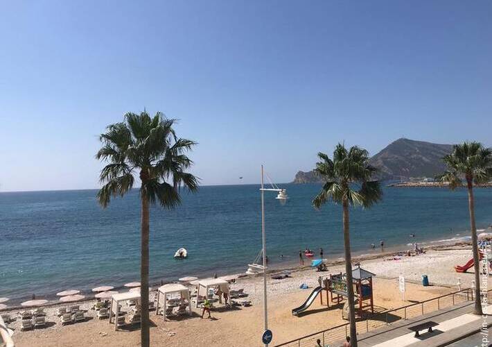 Precioso apartamento, primera línea en Altea para alquiler vacac