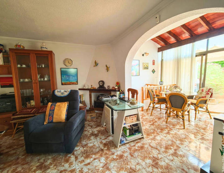 Family Home for Sale in Residencia Montebello – Nou Espai, La Nu