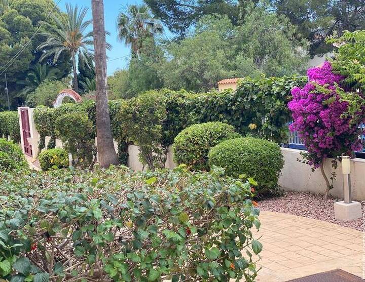 Appartement te koop in Albir – Begane grond.