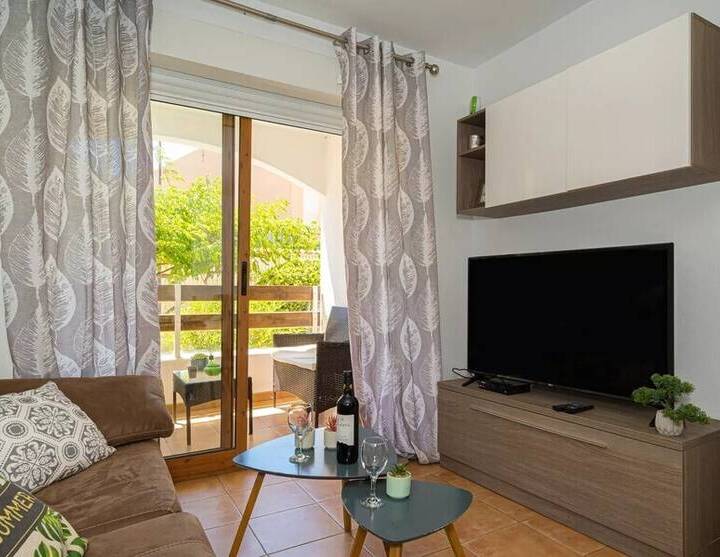 Appartement te koop in Albir – Begane grond.