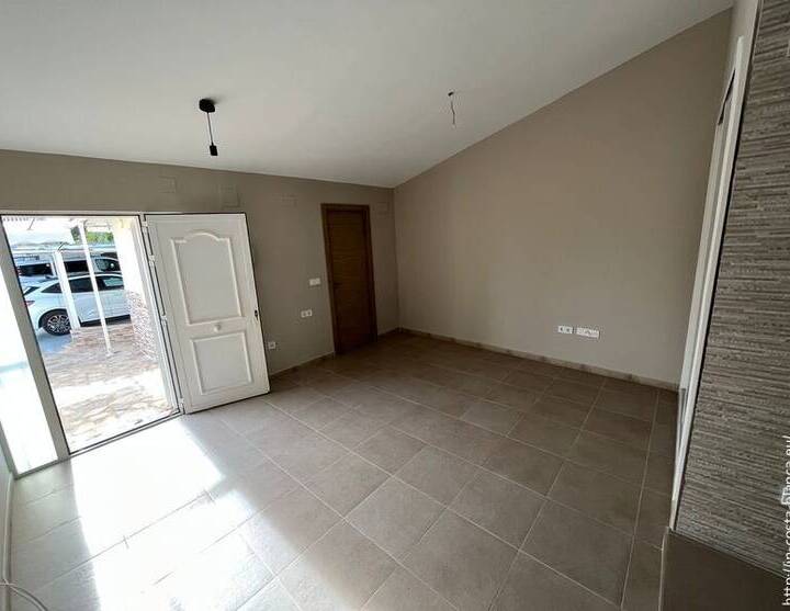 Apartamento de 1 Dormitorio en Villa Residencial – La Nucía, Cos