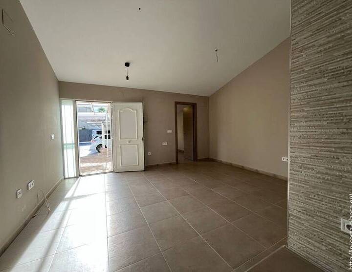 Apartamento de 1 Dormitorio en Villa Residencial – La Nucía, Cos