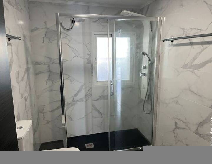 Apartamento de 1 Dormitorio en Villa Residencial – La Nucía, Cos