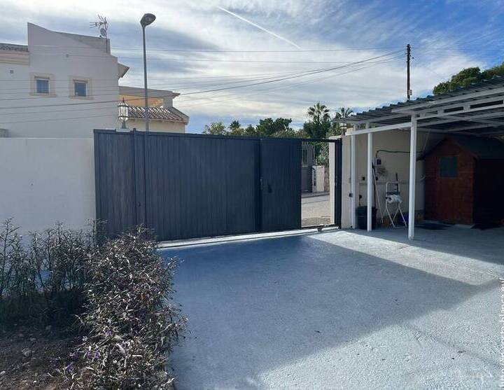 Apartamento de 1 Dormitorio en Villa Residencial – La Nucía, Cos