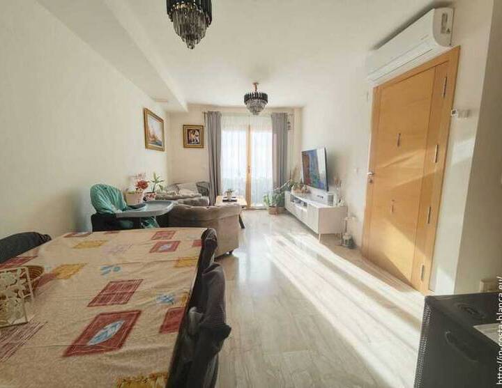 Dúplex in Xirles met Garage en 2 Slaapkamers | Costa Blanca