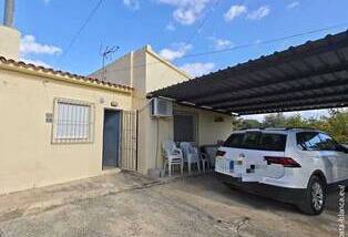 Landelijk huis met grond nabij Altea