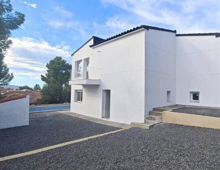 Gerenoveerd chalet in Altea la Vella