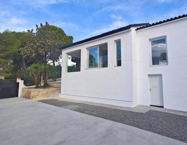 Gerenoveerd chalet in Altea la Vella