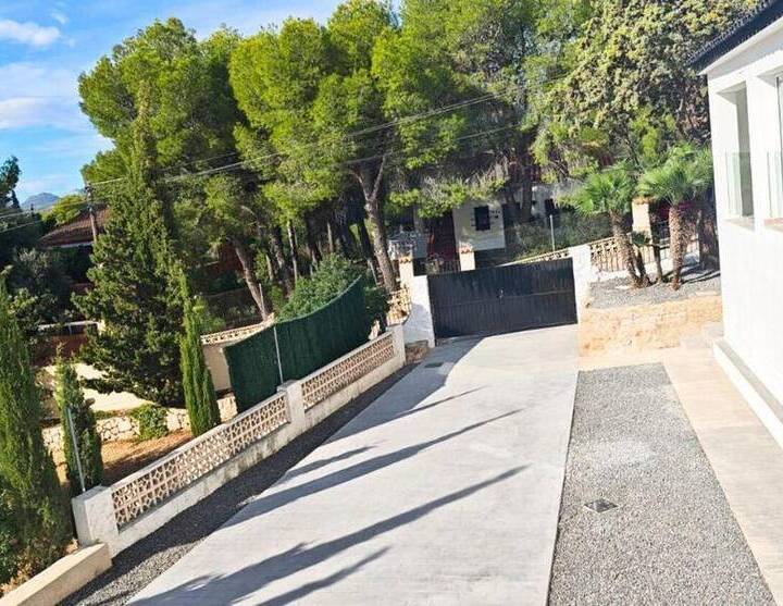 Gerenoveerd chalet in Altea la Vella