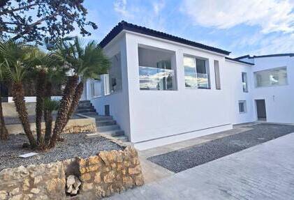 Chalet reformado en Altea la Vella