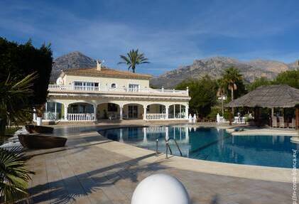 Lujoso chalet en la Nucia