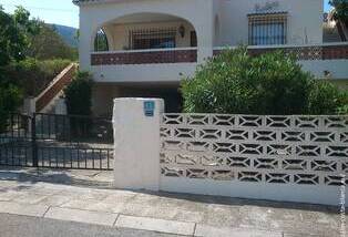 Te koop chalet in Albir