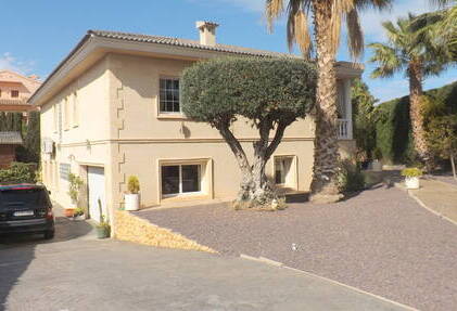 Villa de alta calidad en El Arabi