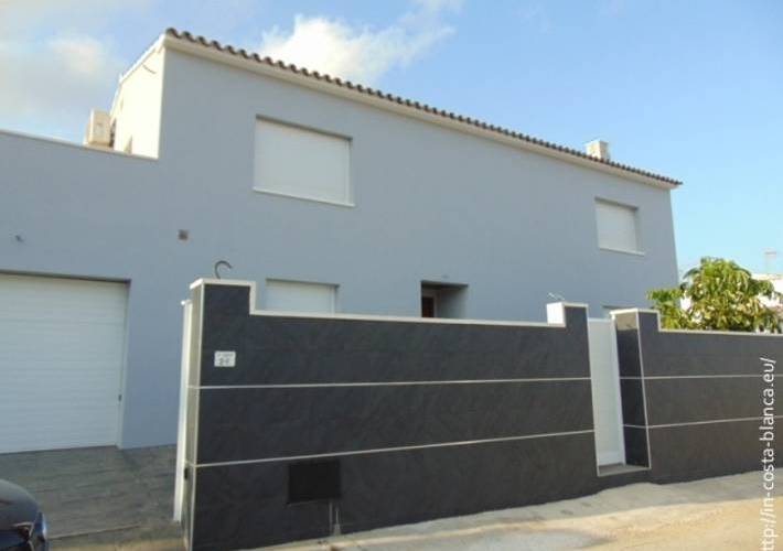 Holiday vacation villa for rent in calpe